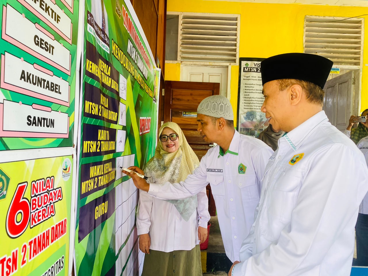 Kemenag Tanah Datar Dukung Penuh Penguatan Zona Integritas di MTsN 2 Tanah Datar