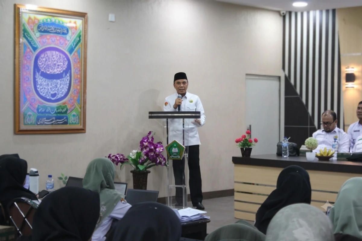 Kemenag Tanah Datar Gelar Bimtek EMIS GTK Guna Wujudkan Satu Data Pendidikan Madrasah yang Valid