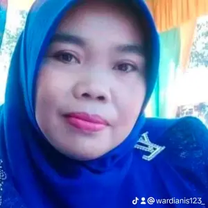WARDIANIS S.Ag