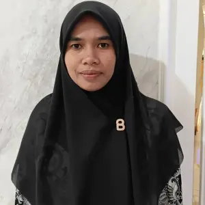 LISA YULIANA S.Pd